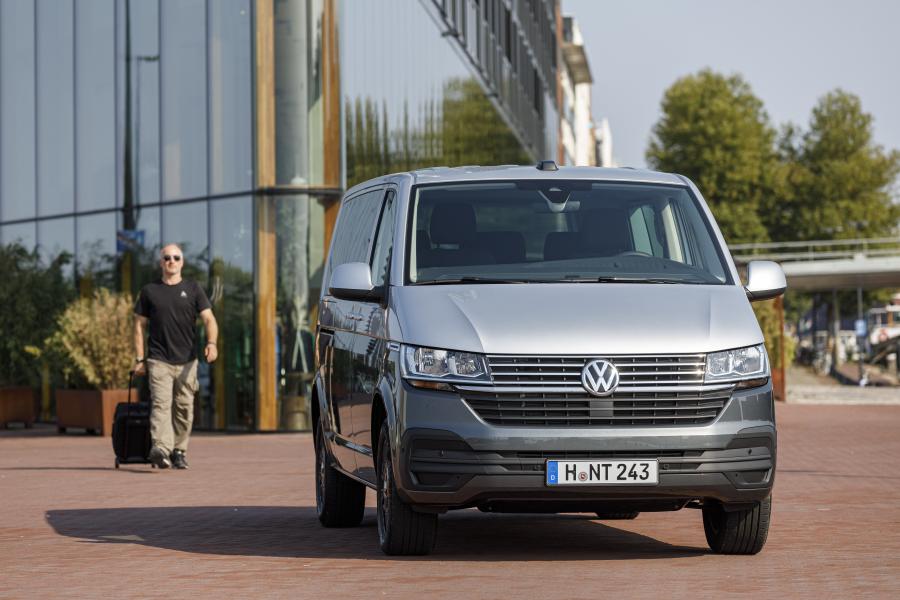  Volkswagen Caravelle LWB (T6.1) 2019 года  (WW) (фото 7 из 12)